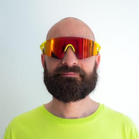 @max-rocket-internet